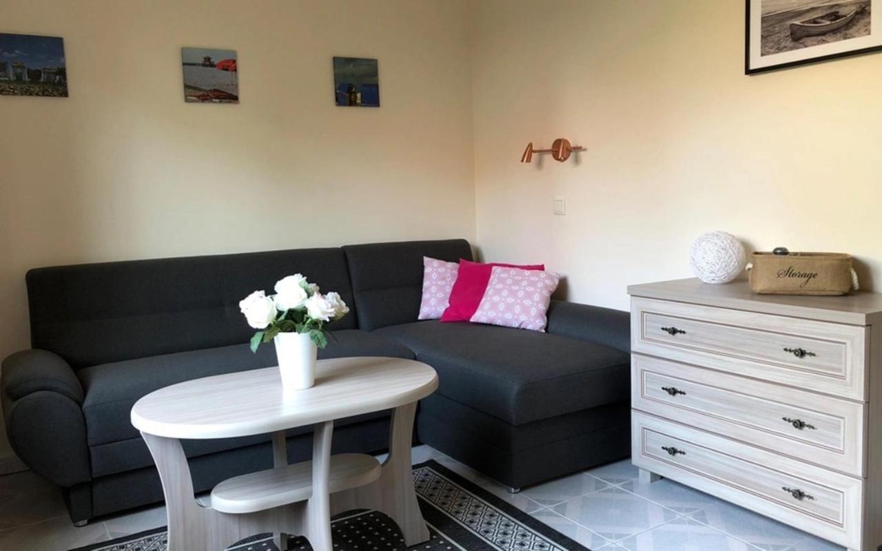 Apartamenty Winniczki Поберово Экстерьер фото